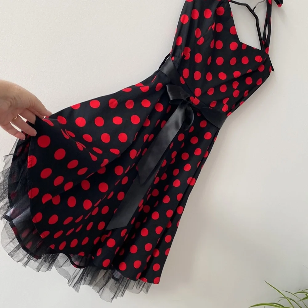 🐈‍⬛ Hearts & Roses Polka Dot Swing Dress - Picture 4 of 13